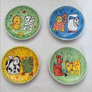 Set of 4  colourful Gryphon-ware small animal themed plates